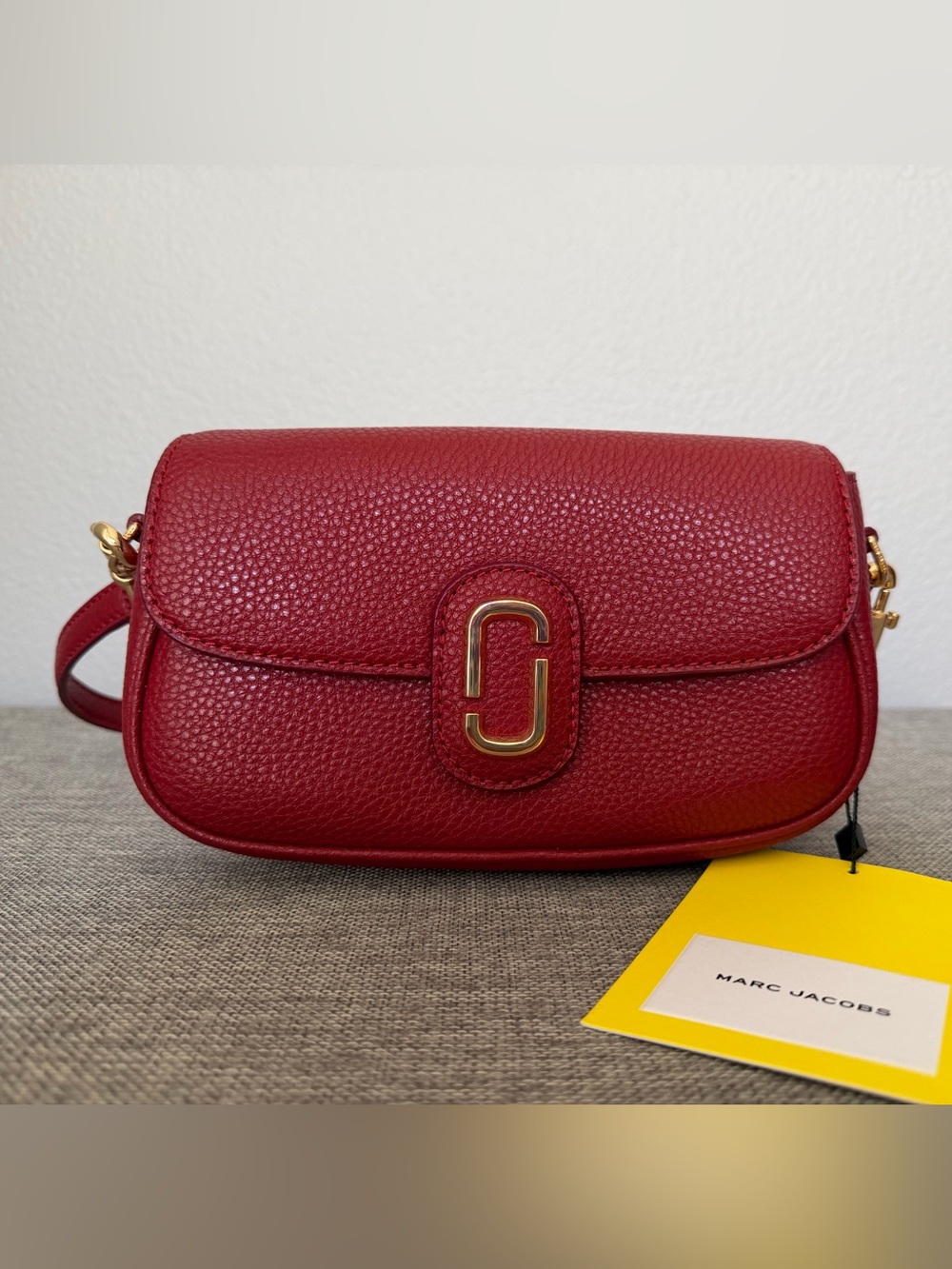 Marc Jacobs Red Pebbled Leather Clover Shoulder Bag with Gold Hardware